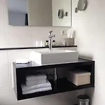 Boutique De Zwaluw Hotel 3*