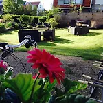 Boutique De Zwaluw Hotel 3*