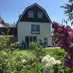 Boutique De Zwaluw 3*