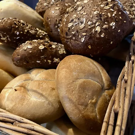 Boutique De Zwaluw 3*