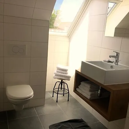 Boutique De Zwaluw 3*