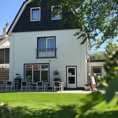 Hotel Boutique De Zwaluw