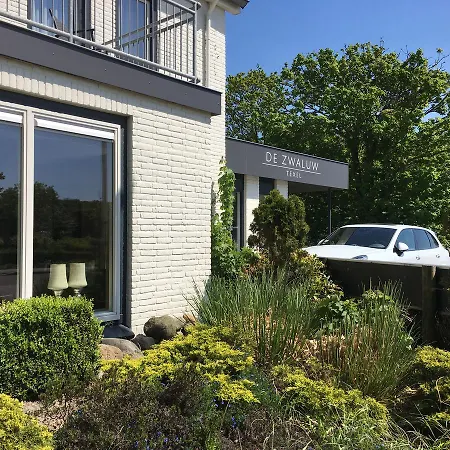 Hotel Boutique De Zwaluw