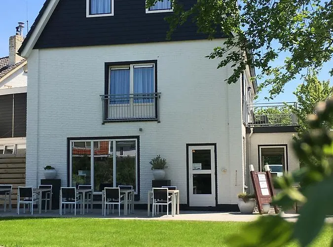 Hotel Boutique De Zwaluw